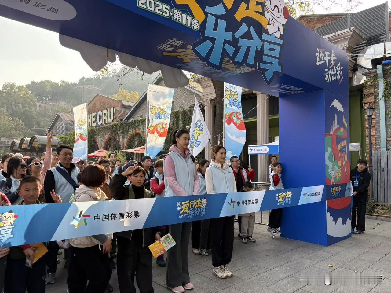 张常宁获得体育总局官方高度赞美！全运会夺冠的张常宁与王赐月一起参加了在镇江西津渡