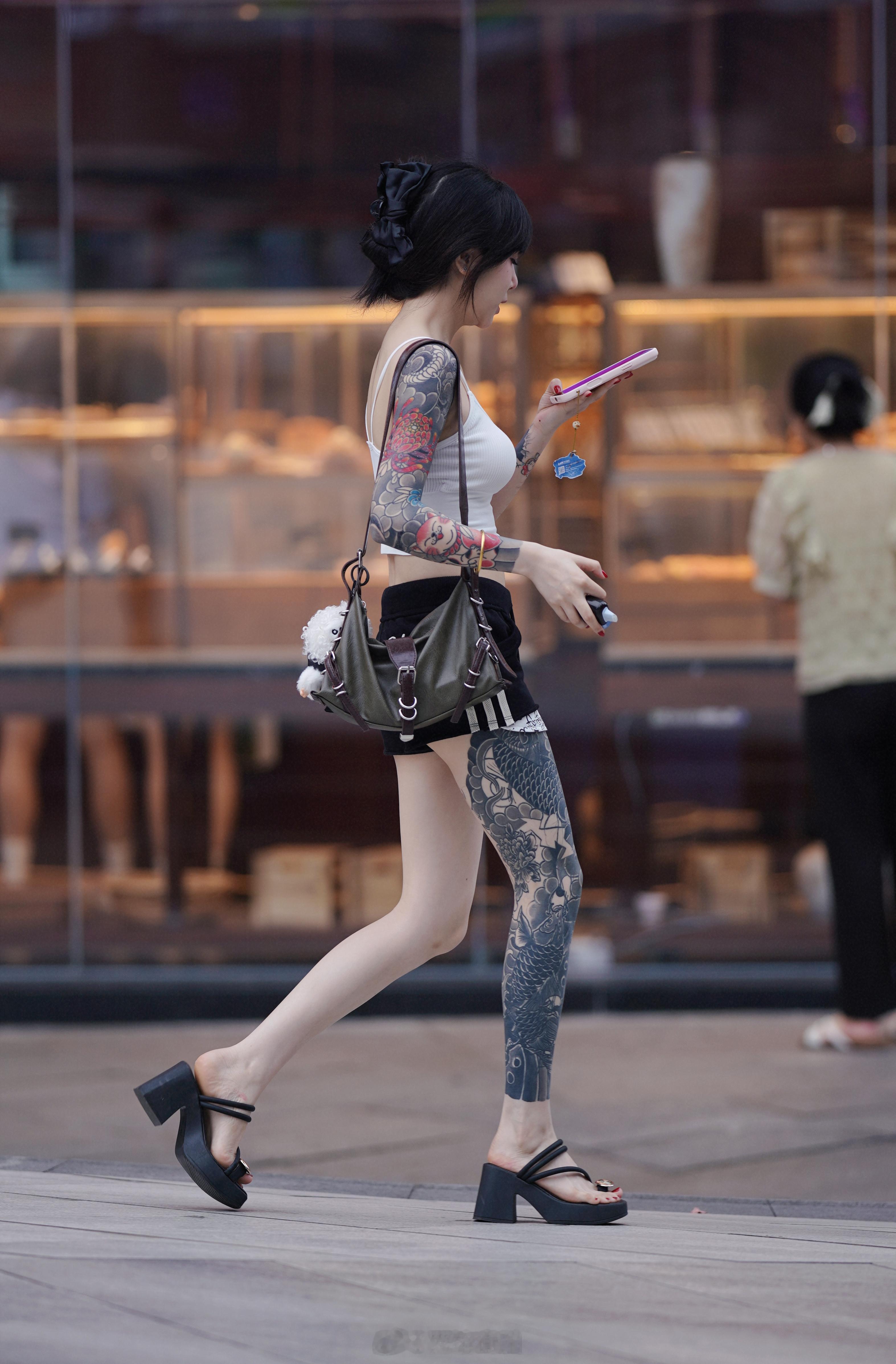 街拍美女