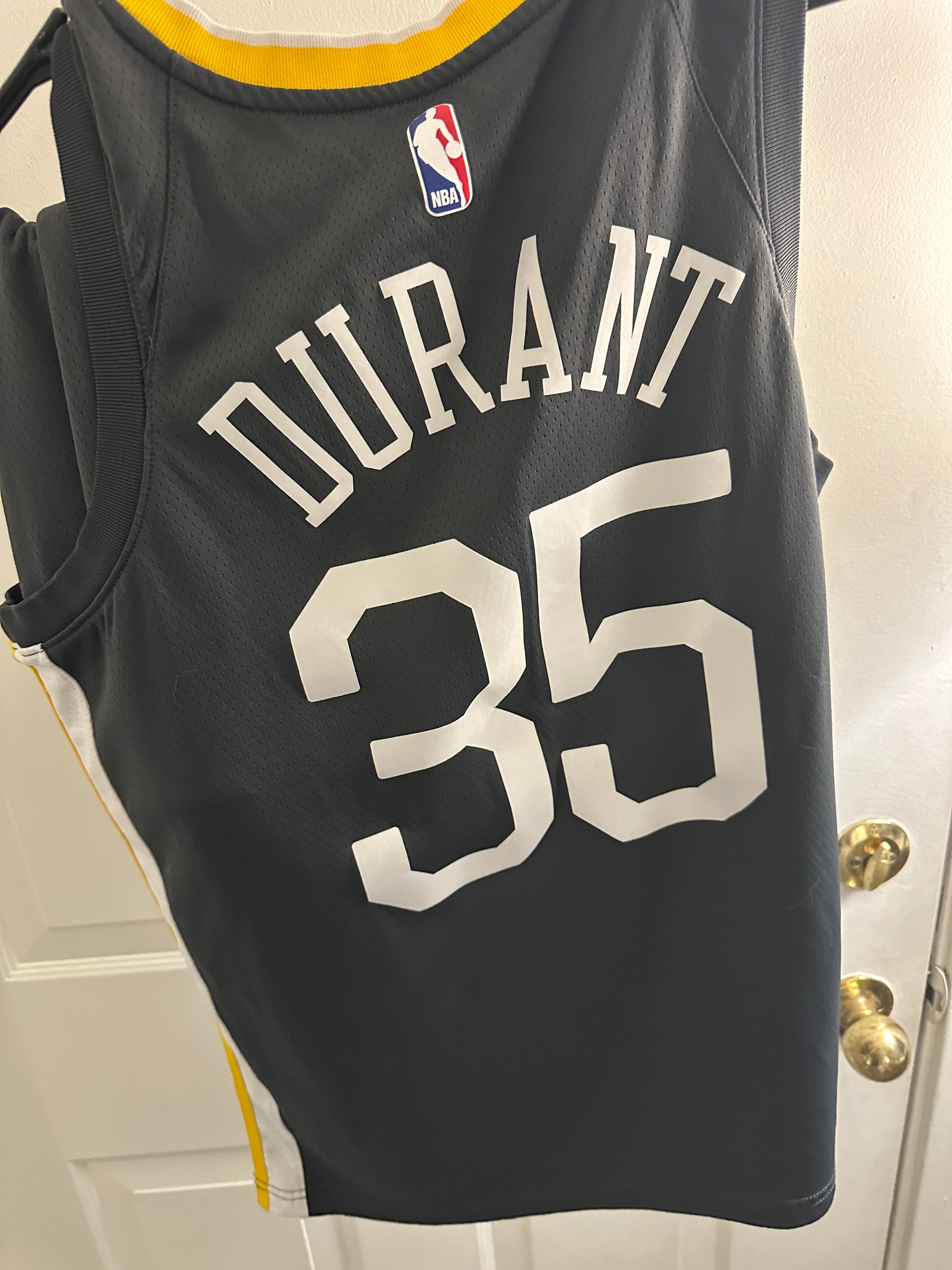 我不知道杜兰特结局会怎么样，但是，我想提前说。我一直还是挺喜欢杜兰特的，虽然算不