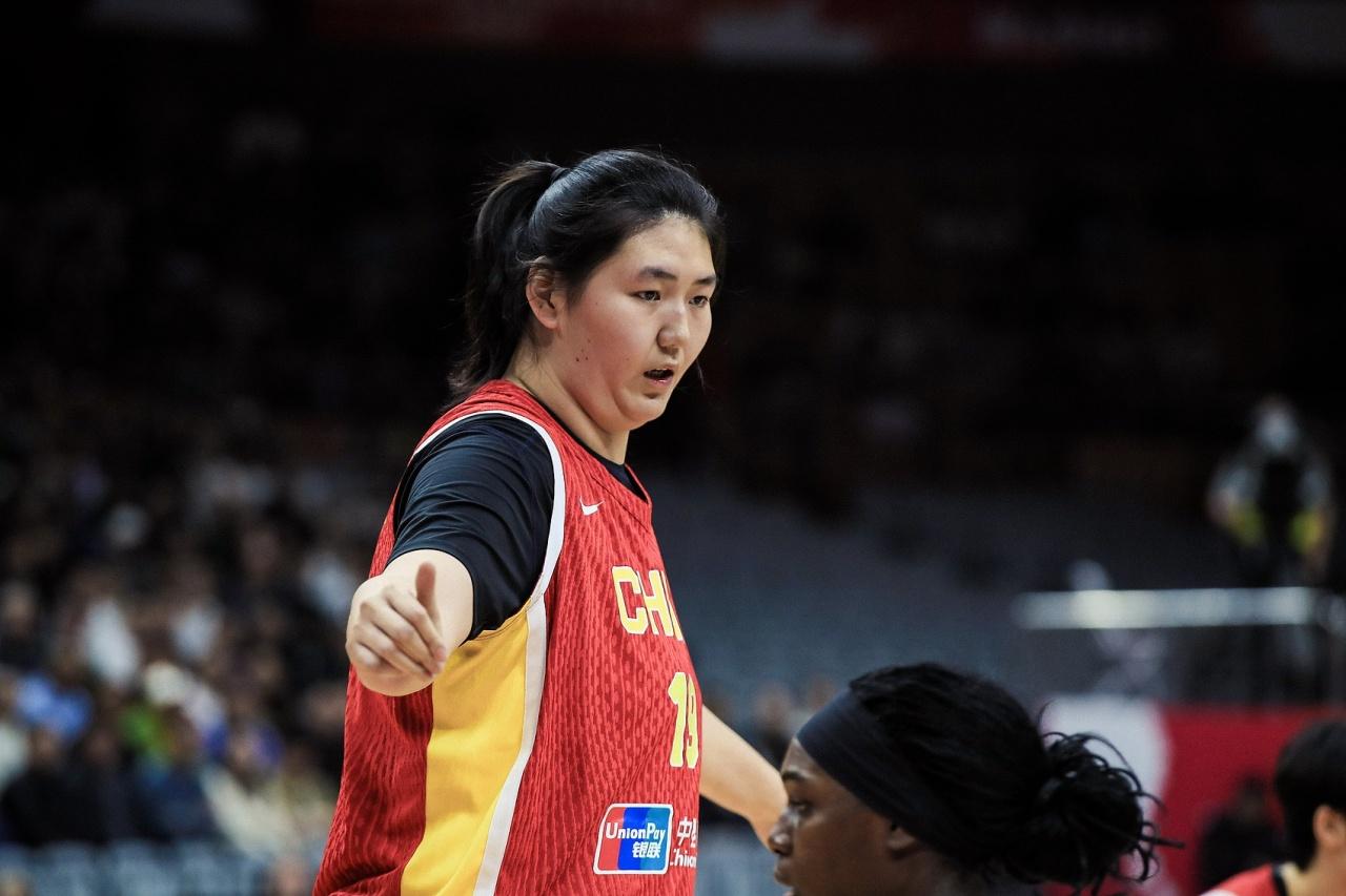 2场热身赛打完！中国女篮张子宇对阵尼日利亚女篮的比赛表现！！1：出场19分钟
