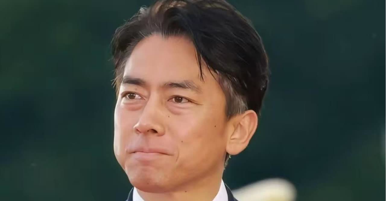 日本政坛又要出魔咒？民众疾呼：这人上台就得完蛋！我早年看过小泉进次郎的电视辩