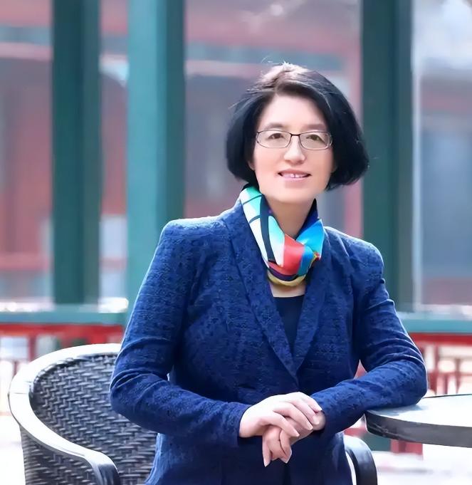 我死了不要骨灰，不要墓地，也不要通知亲朋好友，就悄悄地拉火葬场，烧成灰让火葬场随