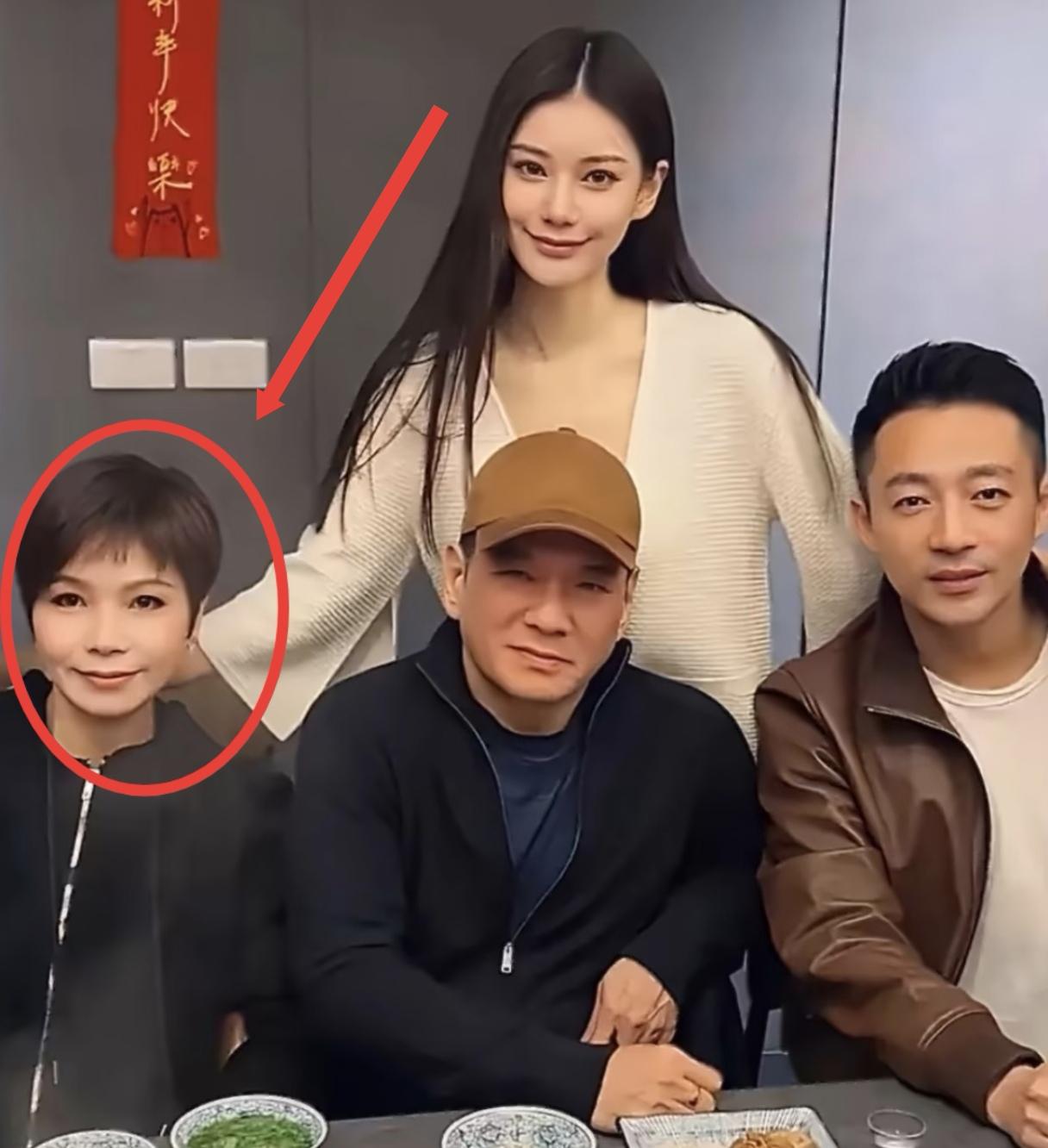 马筱梅是不是真心对大S的孩子我不评价，但是有一点可以确定，马筱梅的父母绝对是
