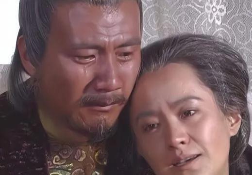 1382年，51岁的马皇后病重，朱元璋大怒：“你想死就死吧！你死了，老