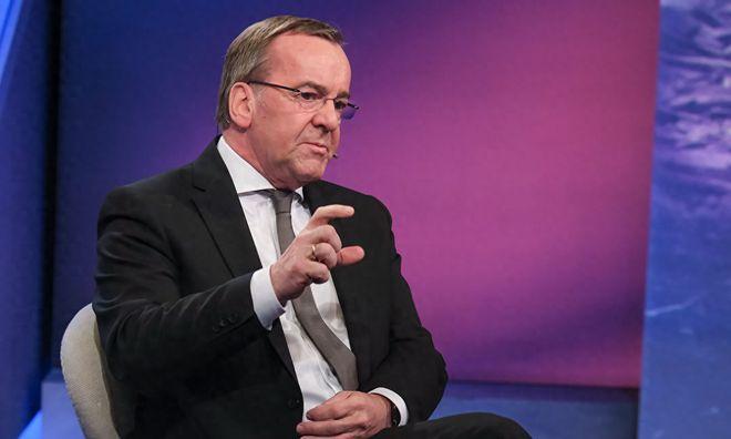 德国为啥突然发力亚太军事？真相其实很现实。 最近德国防长皮斯托里乌斯接连出访