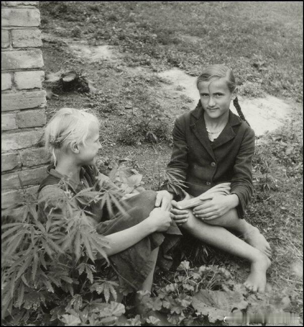 1943年至1944年德国摄影师HerbertList镜头下的乌克兰