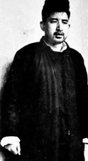1973年，大特务徐远举睡到半夜，突然鼻孔流血，紧急送医后，也没抢救过来。周总理