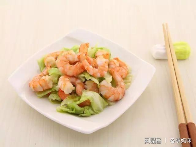 不起眼的卷心菜, 孕期孕妈妈适当吃些原来有这么多好处!