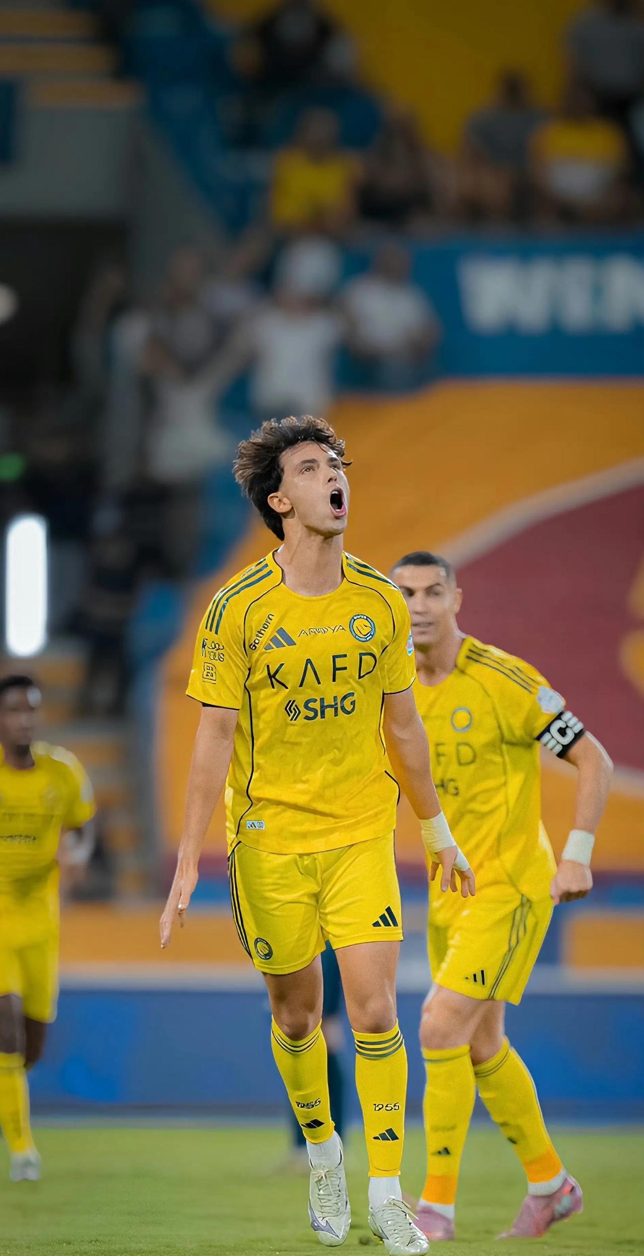 菲利克斯果真利雅得胜利的大腿，他状态正常，就能进球，带队赢球。两个帽子戏法把利雅