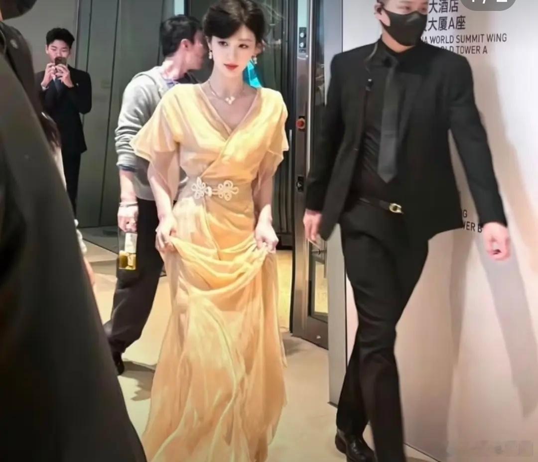 杨紫是开始模仿王楚然了吗