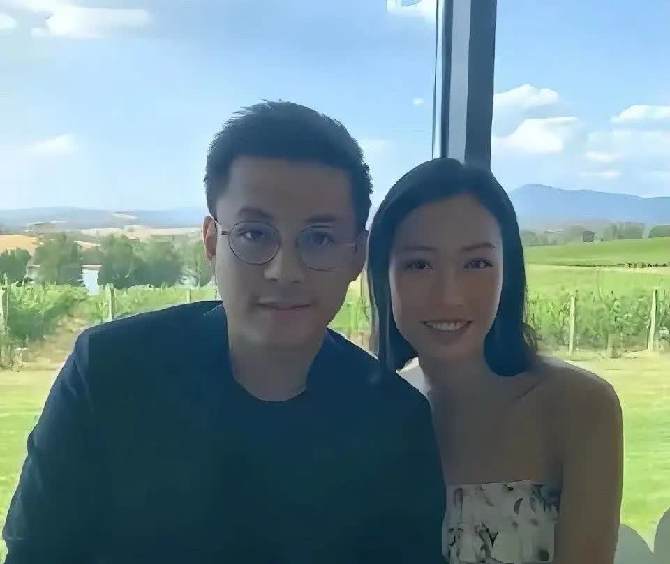我有预感霍启仁这婚事大概率不是普通联姻不是豪门常规操作，也不是随