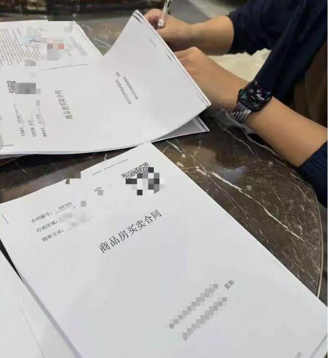 “吃相太难看了！”广东深圳，一男子2024年，把房子挂在中介卖，卖了672万，中