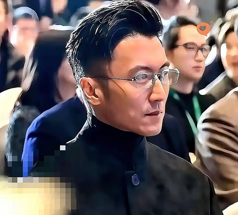 哈尔滨这场高端晚宴，直接把顶级圈层的真相扒得明明白白！所谓的名利场从不是比谁穿得