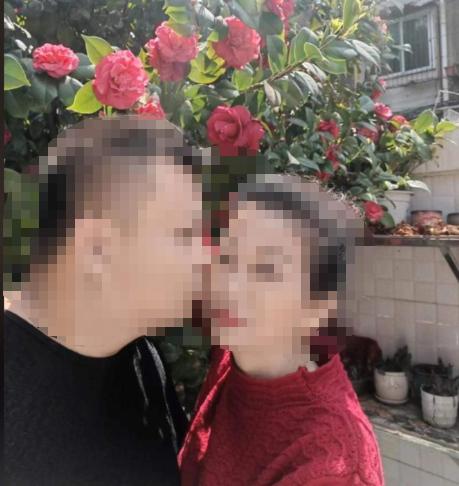 我真说句大实话啊！今天刷到个中年大姐发朋友圈，那叫一个霸气。“你们都不看好我们