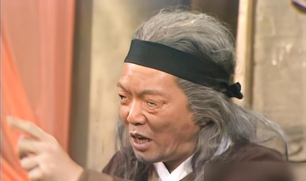 欧阳锋杀了郭靖五个师傅，重伤洪七公，为什么黄药师和全真教没人动他？你以为郭靖