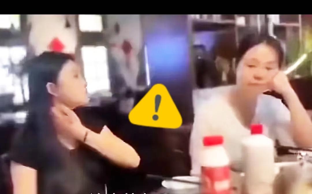 小伙去相亲，吃完饭问相亲女对自己印象怎么样？没想到相亲女当场说：“我看不上你，你
