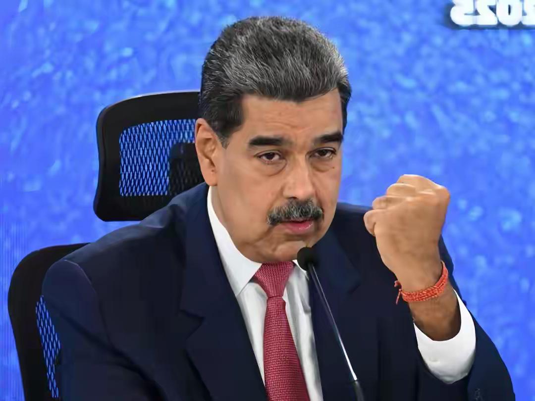 委内瑞拉的马杜罗三次做出让步老美不答应，还跟特朗普直接通电话都没谈成。难道马杜罗