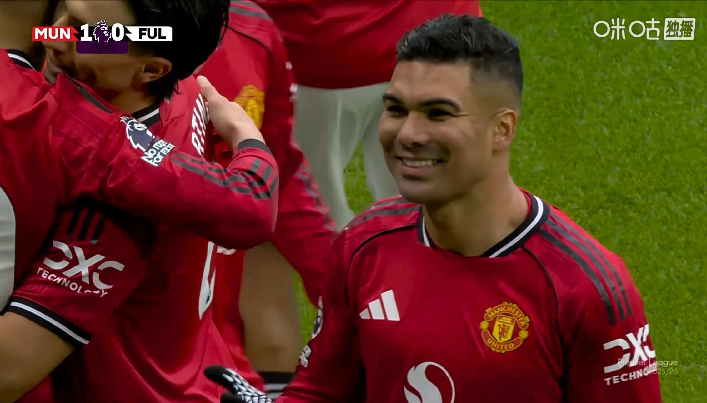 舒服曼联vs富勒姆