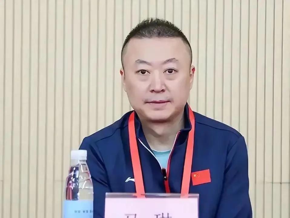 主教练兼管主管教练是否合理？自新加坡大滿贯开始，孙颖莎的主管教练由马琳兼任，王曼