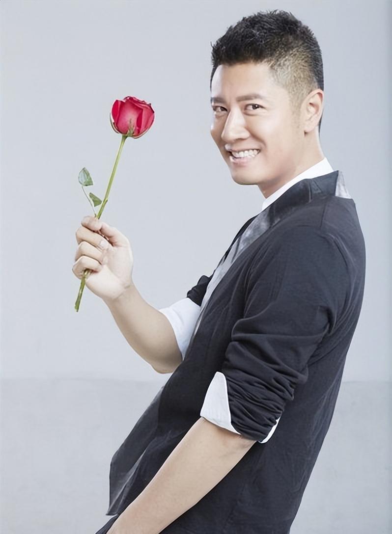 风评一直不怎么好的孙骁骁，竟然被任重宠成了小公主？从最新任重的生日照来看，女