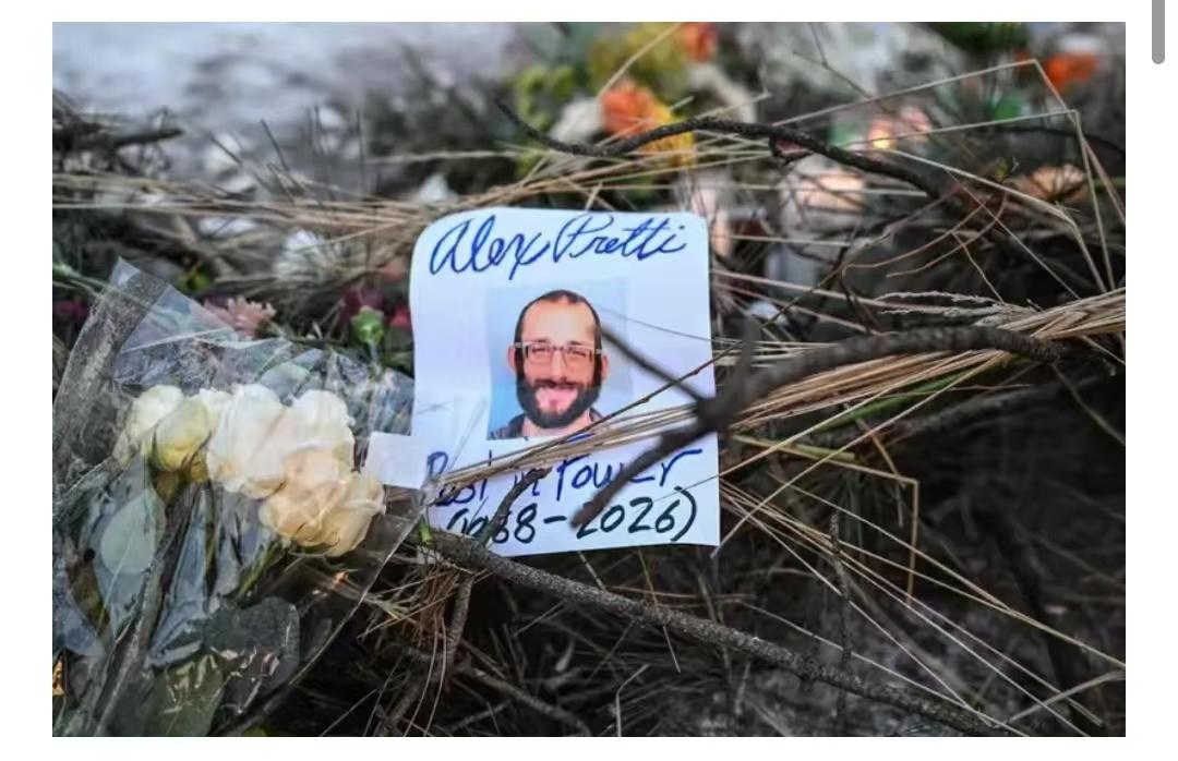 传说美国很自由，可是谁也想不到，拍照在美国是死刑，就地执行。37岁的