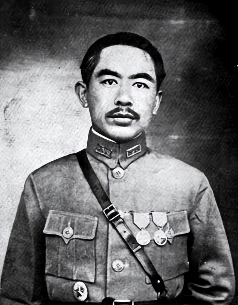 🌞1943年，毛主席的弟弟毛泽民被“新疆王”盛世才杀害，然而盛世才逃亡台湾