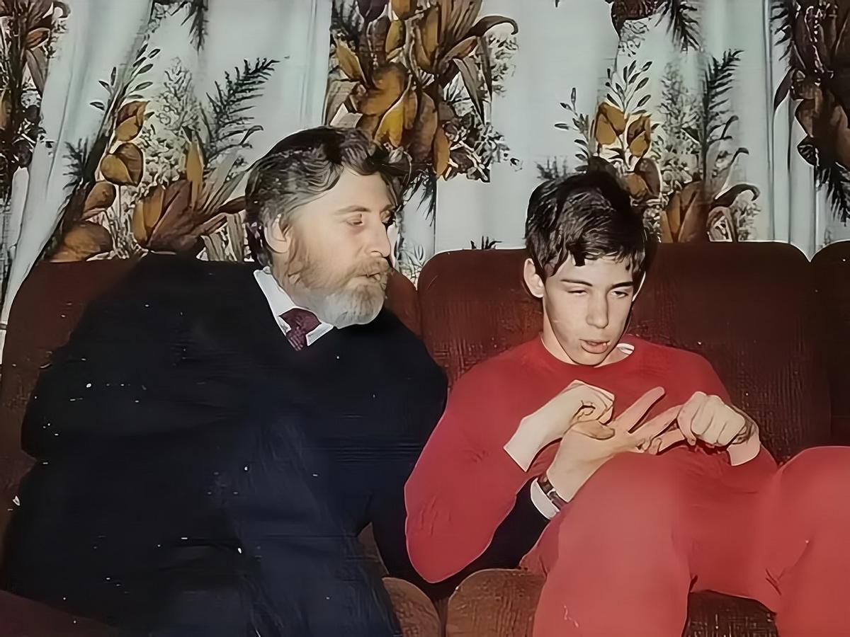 细思极恐！有人清醒着，却被自己的身体囚禁了12年！说的就是南非的马丁，今年5