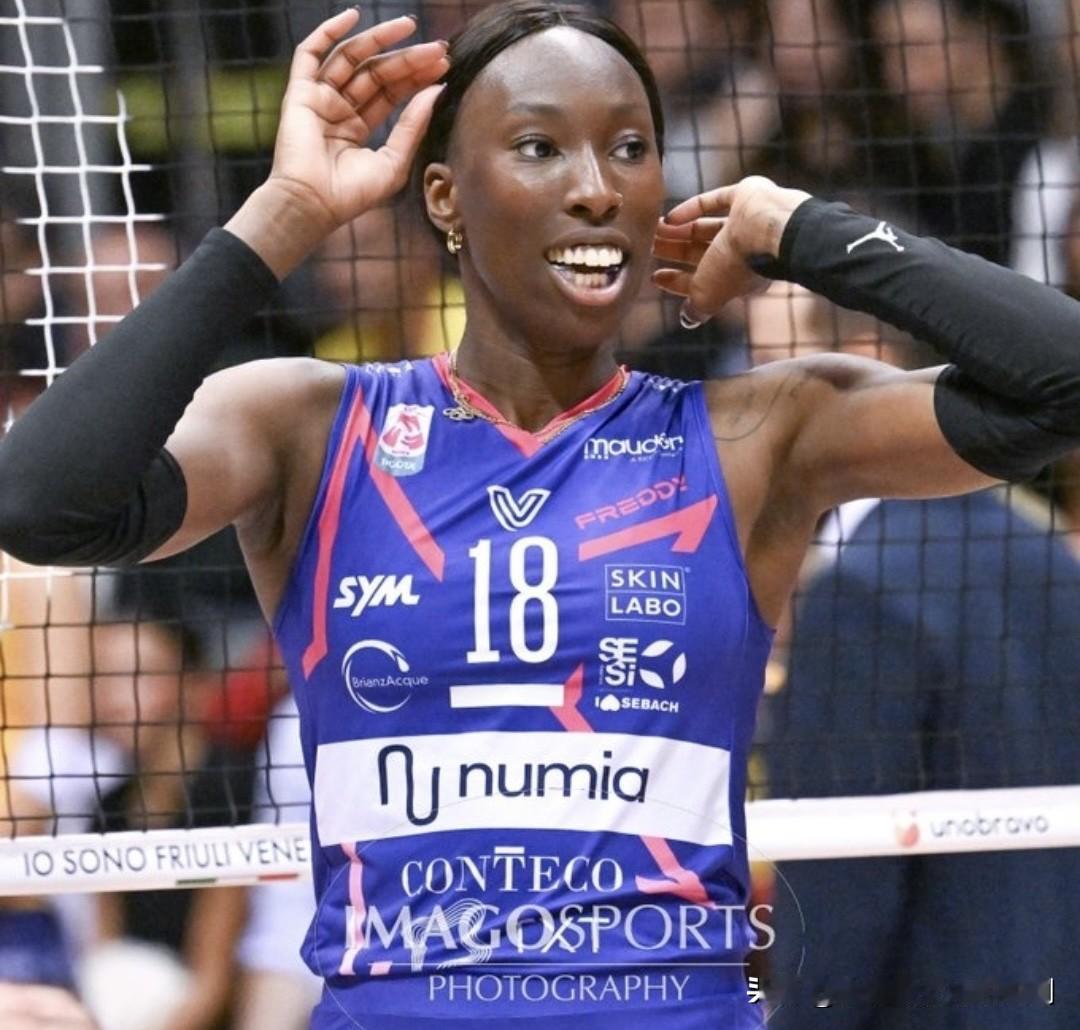 埃格努：运动员的生活是孤独的。如果你没机会住在家里——我认为80%的运动员都