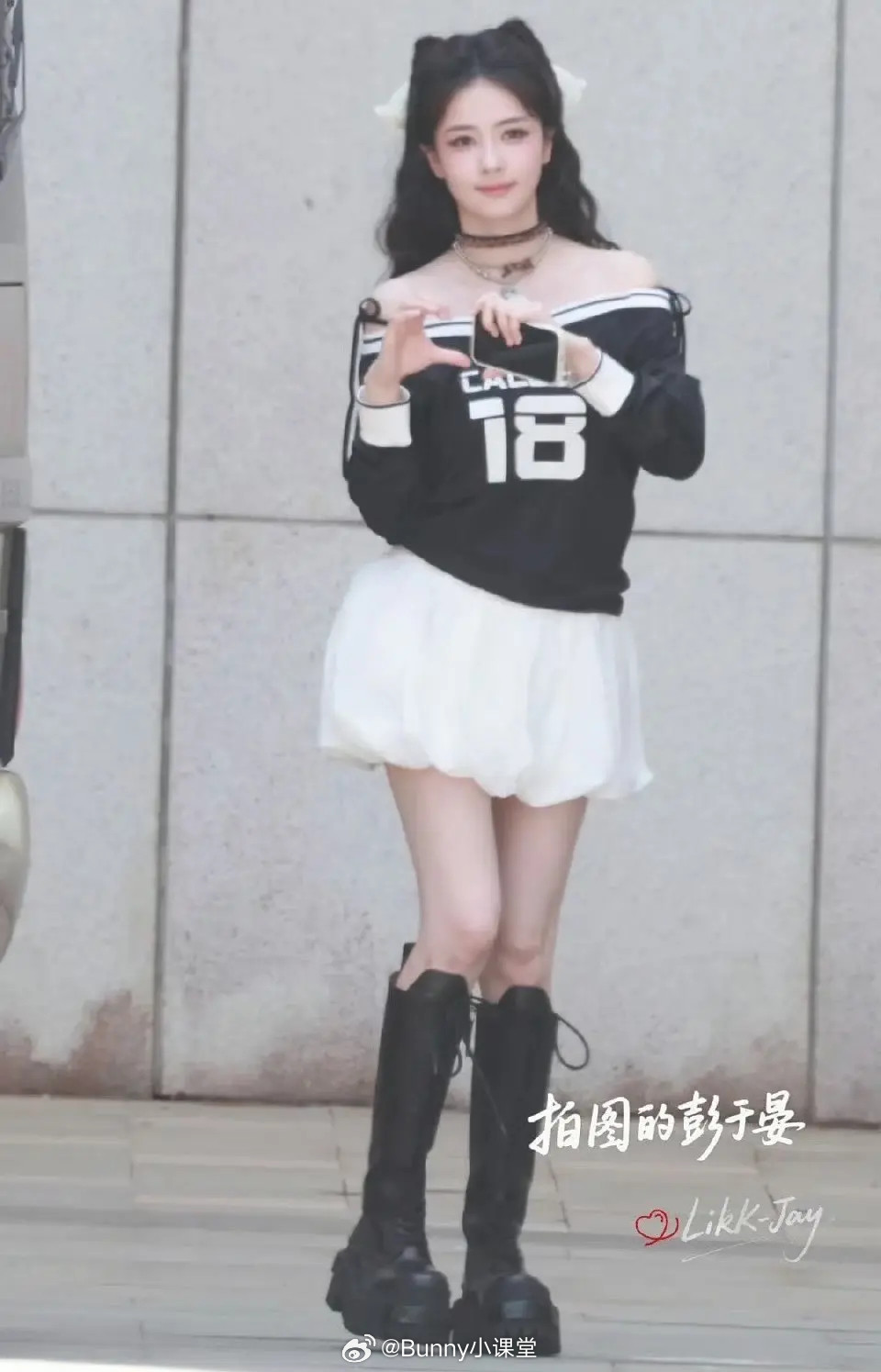 谁成想，现在白鹿都有认人贴了，她到底发生了什么……