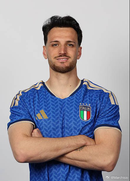 斯基拉：如果收到合适的报价，加蒂可能会离开尤文图斯。埃弗顿和纽卡斯尔联都对加蒂感