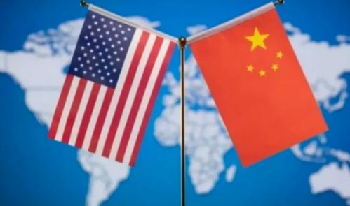 中美军事碰撞已成定局！美国试图用芯片封锁、技术断供卡住中国脖子，却意外触发“军备