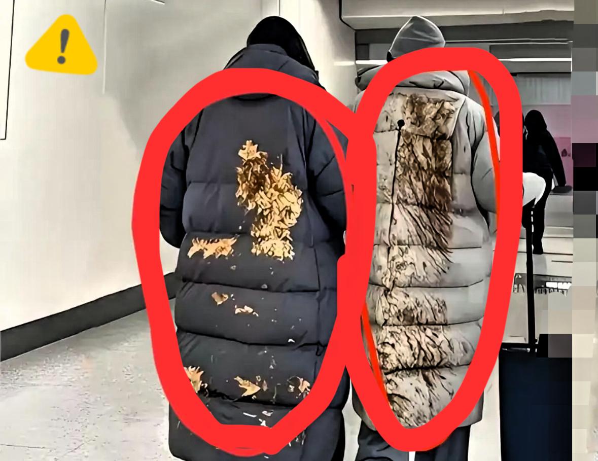 我以为我看错了,没想到我真的看错了。远远看去,以为两人上旱厕掉坑里了,刚刚爬出来
