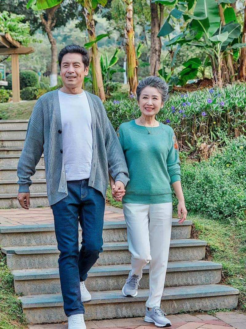 不知你是哪个年代的人，我们这代人娶媳妇基本是不要彩礼的，大家更看重感情和人品，不