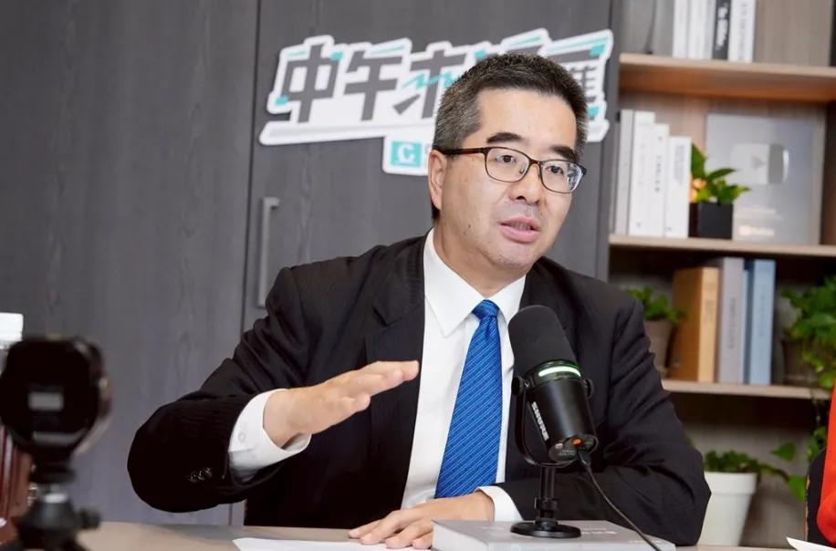 就在刚刚，国民党副主席萧旭岑正式宣布，4月14日，萧旭岑接受专访时宣