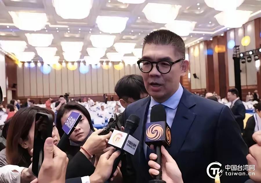 连胜文这回是真敢说，一点面子都不给民进党留。​​连胜文接受采访时说：大陆推出十