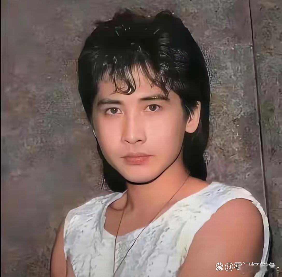 齐秦变化真大呀。