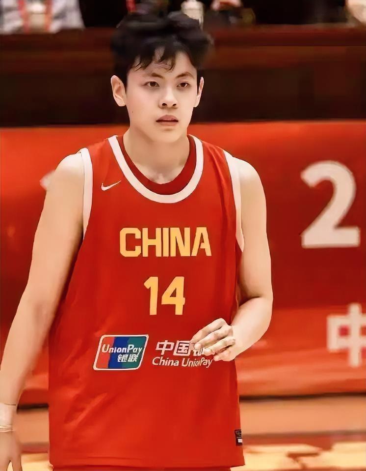 中国女篮大家发现没，中国女篮杨舒予要去海外联赛打球了。她加盟的联赛是澳洲NBL