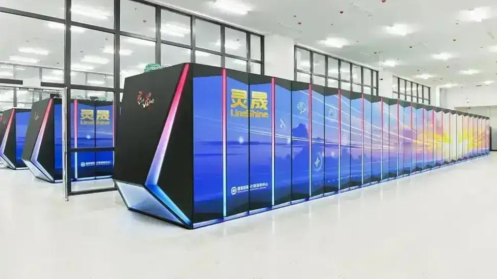 “灵晟”超算全球第一，日媒：中国向世界证明，即便在制裁下也能胜出据日本“AMP
