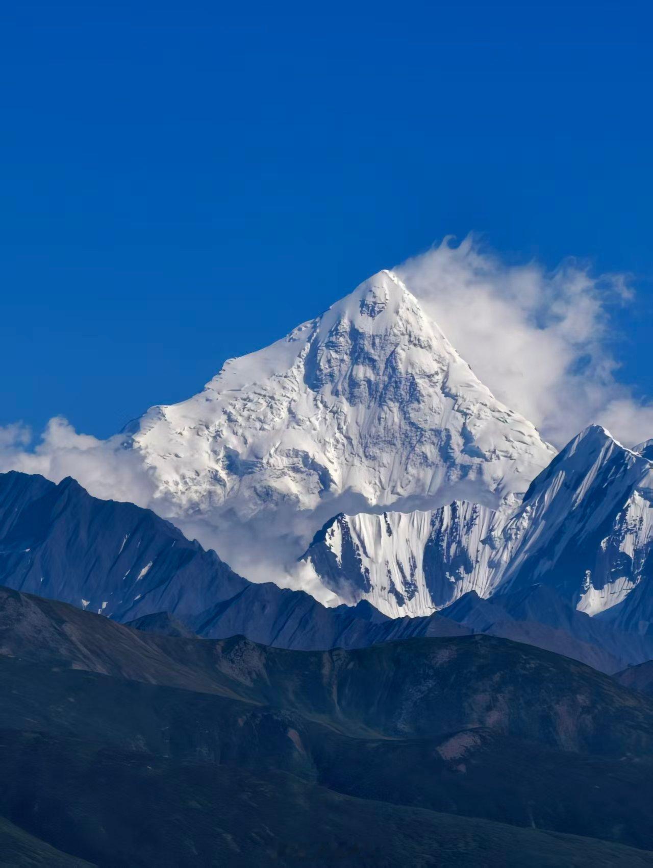 专门到海拔4300米的地方拍四川第一雪山，贡嘎山康定·斯丁措·天空之镜