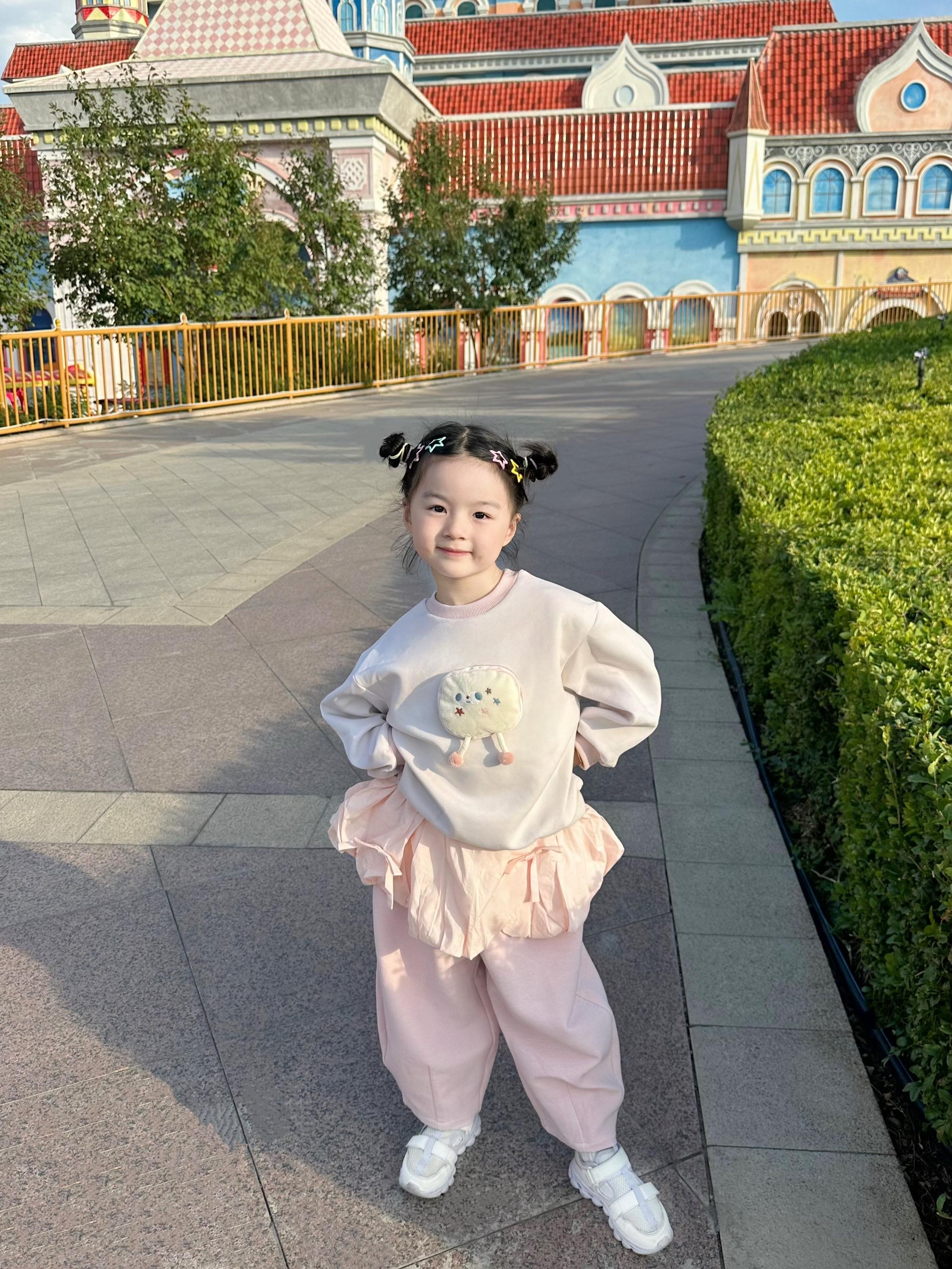 女儿好可爱🧸。🌸🌸