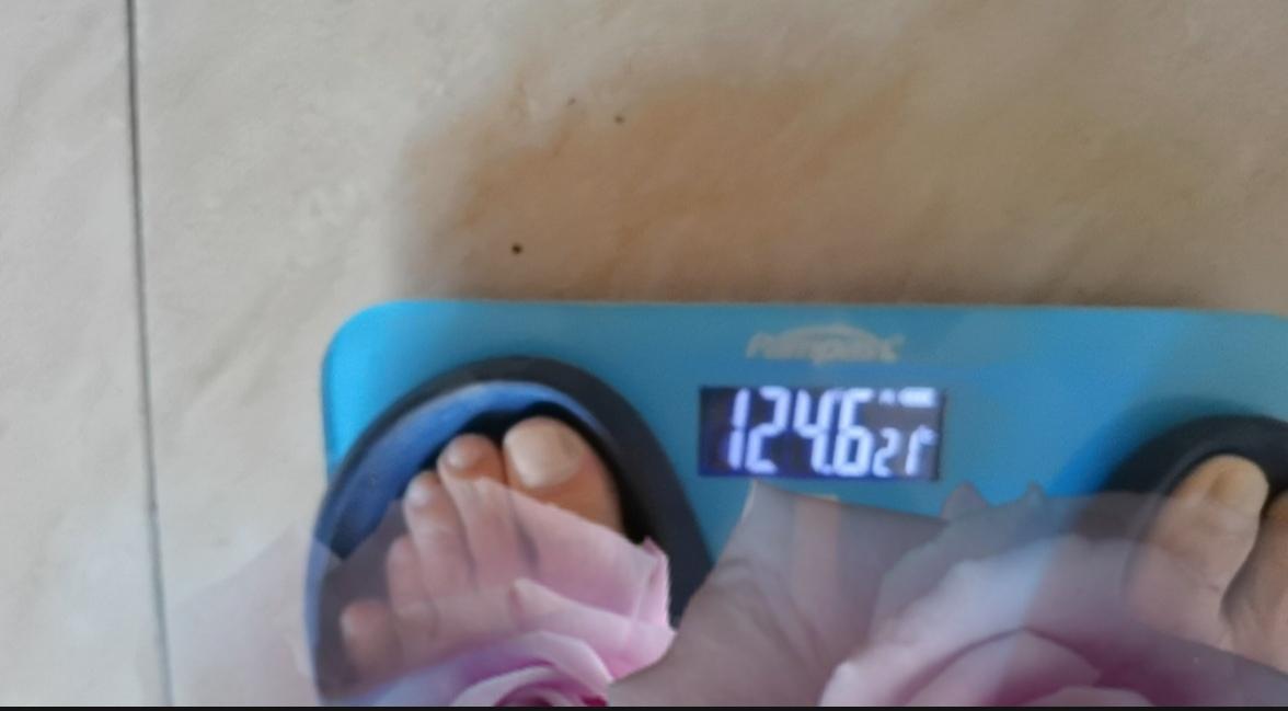 我真的很纳闷，我一个萎缩性胃炎的患者，15年不长肉的人，这三个月半月长了将近18