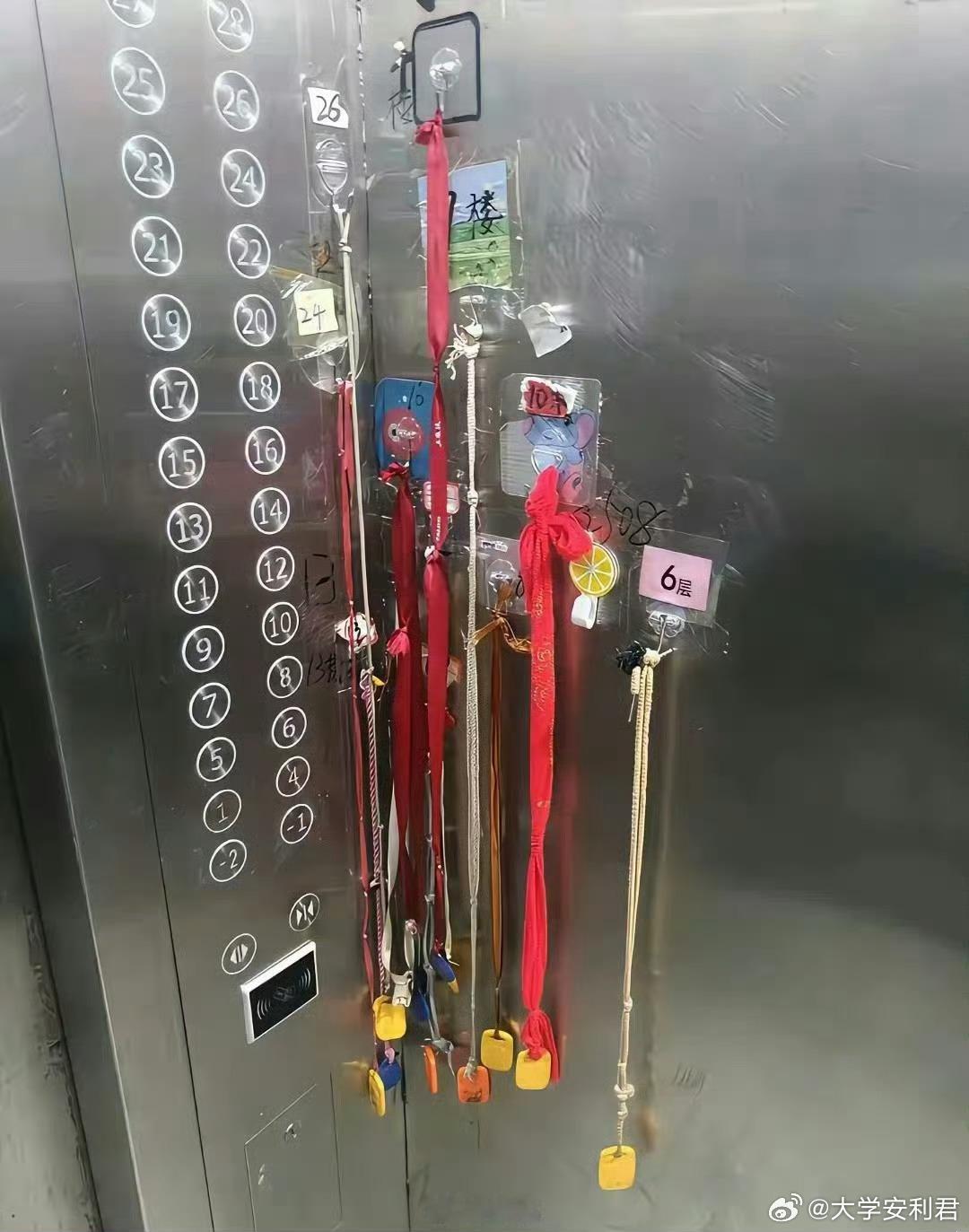 “外卖小哥才明白这一幕的救赎感”