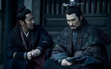 刘邦其实是被英布射死的，镇压英布刘邦吃了大亏。 英布此人出身极草根，本是个脸