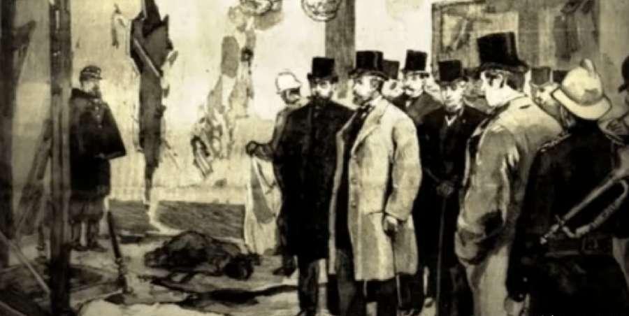 20世纪初，法国社会正处于变革与传统的交汇点。波皮尔市的蒙尼尔庄园就是这样一