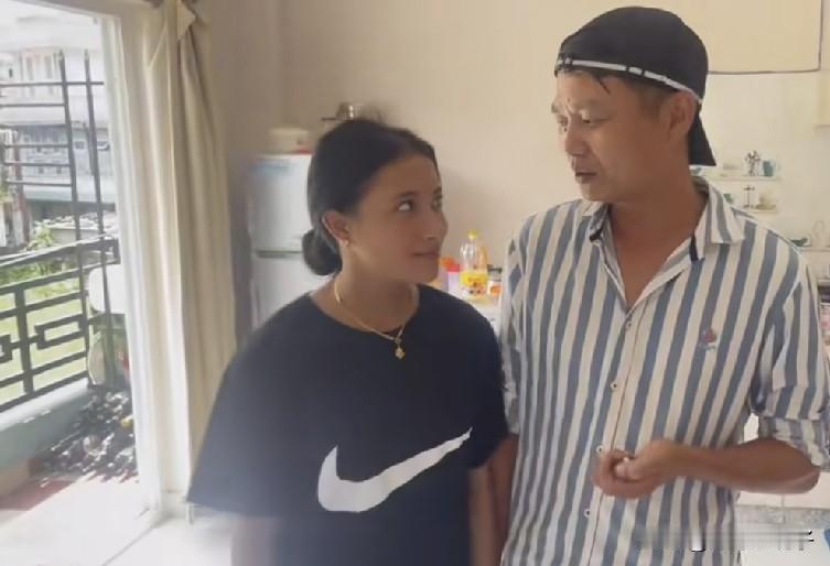 尼泊尔小刀出来后，想带妻子米格娜回国，两人视频最近越来越多，之前彻底杳无音讯，