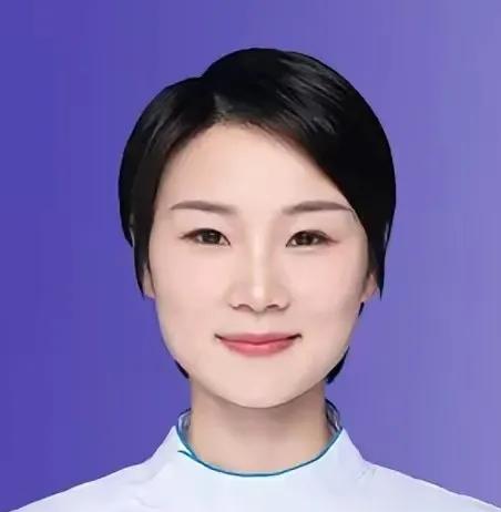 湖南医院的护士长，彭晶晶不止人长得漂亮，还这么贴心？听朋友说，他外婆