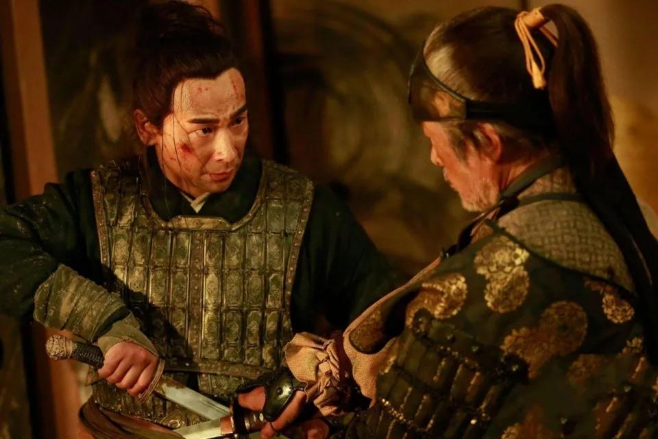 顺治三年,公元1646年末,四川西充凤凰山,清军阵中飞出一支冷箭。箭贯喉咙,大西