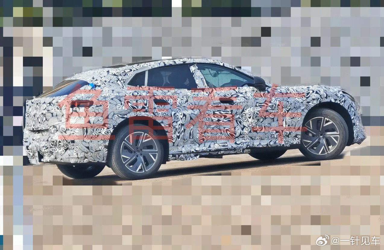 据信是网友在奇瑞工厂外面拍到的，这是什么车？