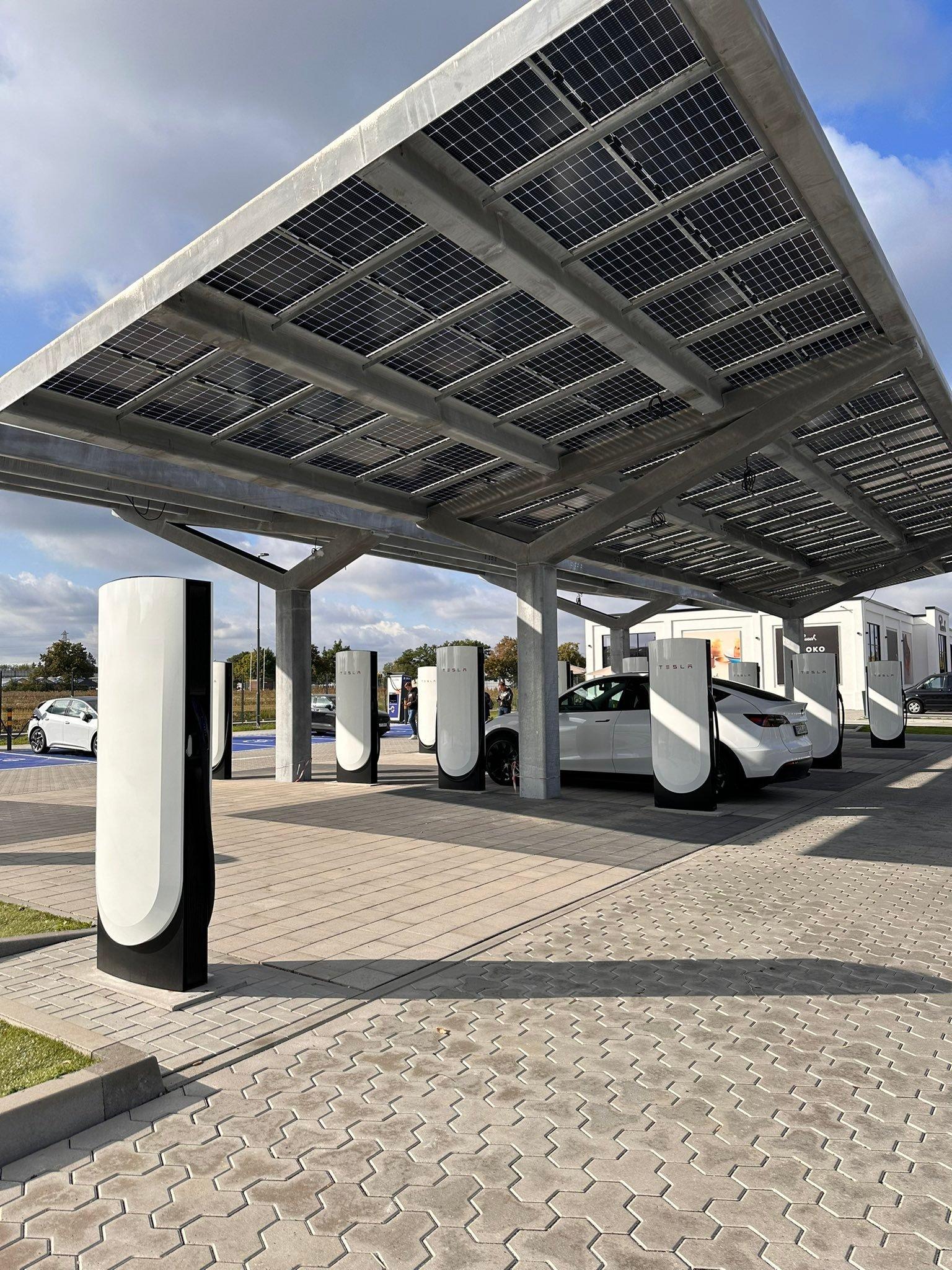 美国能源信息署：2026年美国新增86GW电力，光伏+储能占79%2月26日，