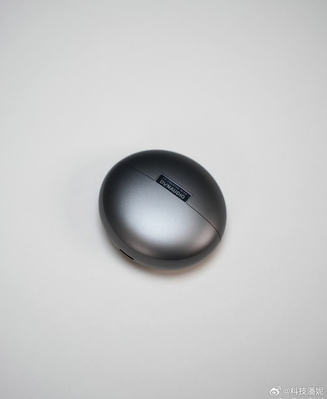 挂耳也能无感？OPPOEncoClip2真实体验！终于挖到通勤宝藏耳机！O